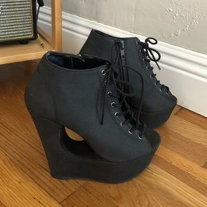 Steve Madden Dylonn platforms